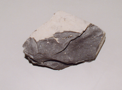 サヌカイト原石