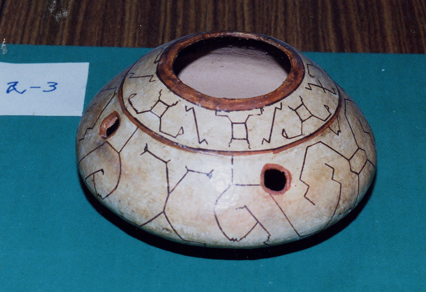 彩文土器 壷